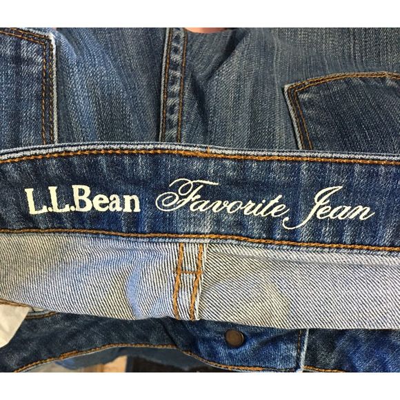 L.L.Bean Favorite Jean Curvy Fit Women's Size 16T Faded Jeans - Picture 4 of 7